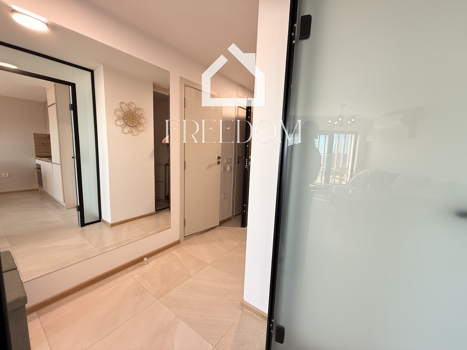 Продава 2-СТАЕН, гр. Варна, м-т Ален мак, снимка 3 - Апартаменти - 56151028