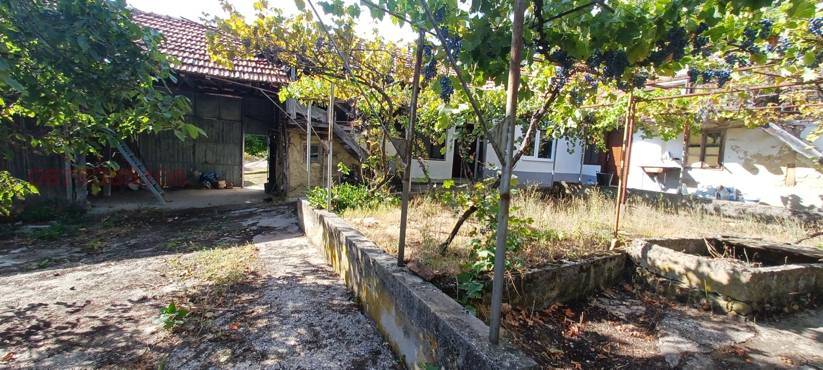 Продава КЪЩА, с. Брестово, област Ловеч, снимка 2 - Къщи - 56250940