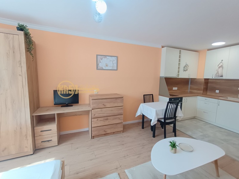 Te koop  Studio Sofia , Mladost 3 , 36 m² | 67143114 - afbeelding [11]
