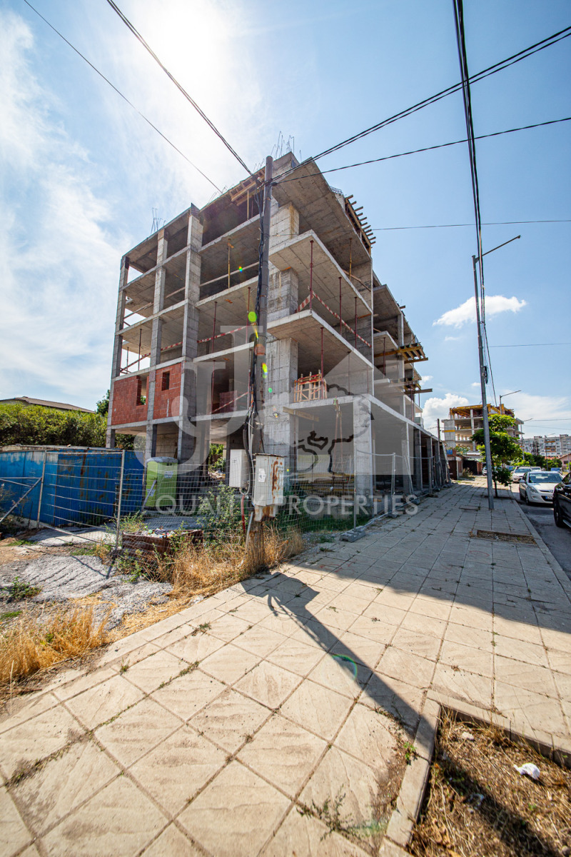 In vendita  1 camera da letto Sofia , Moderno predgradie , 84 mq | 40345272