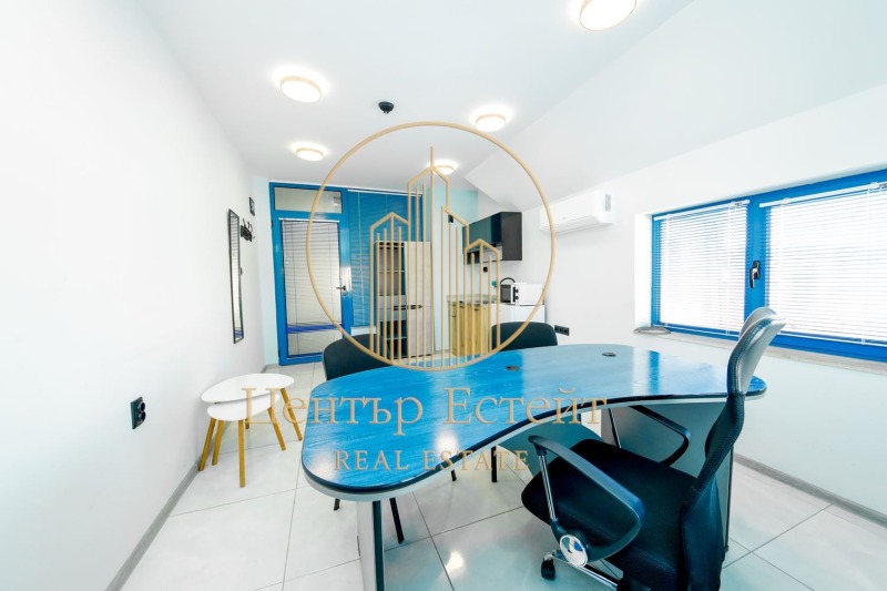 Продава ОФИС, гр. Плевен, Идеален център, снимка 3 - Офиси - 52905813