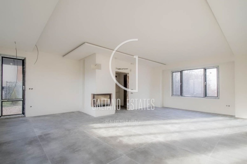 Til salgs  Hus Sofia , Pansjarevo , 209 kvm | 18610319 - bilde [3]