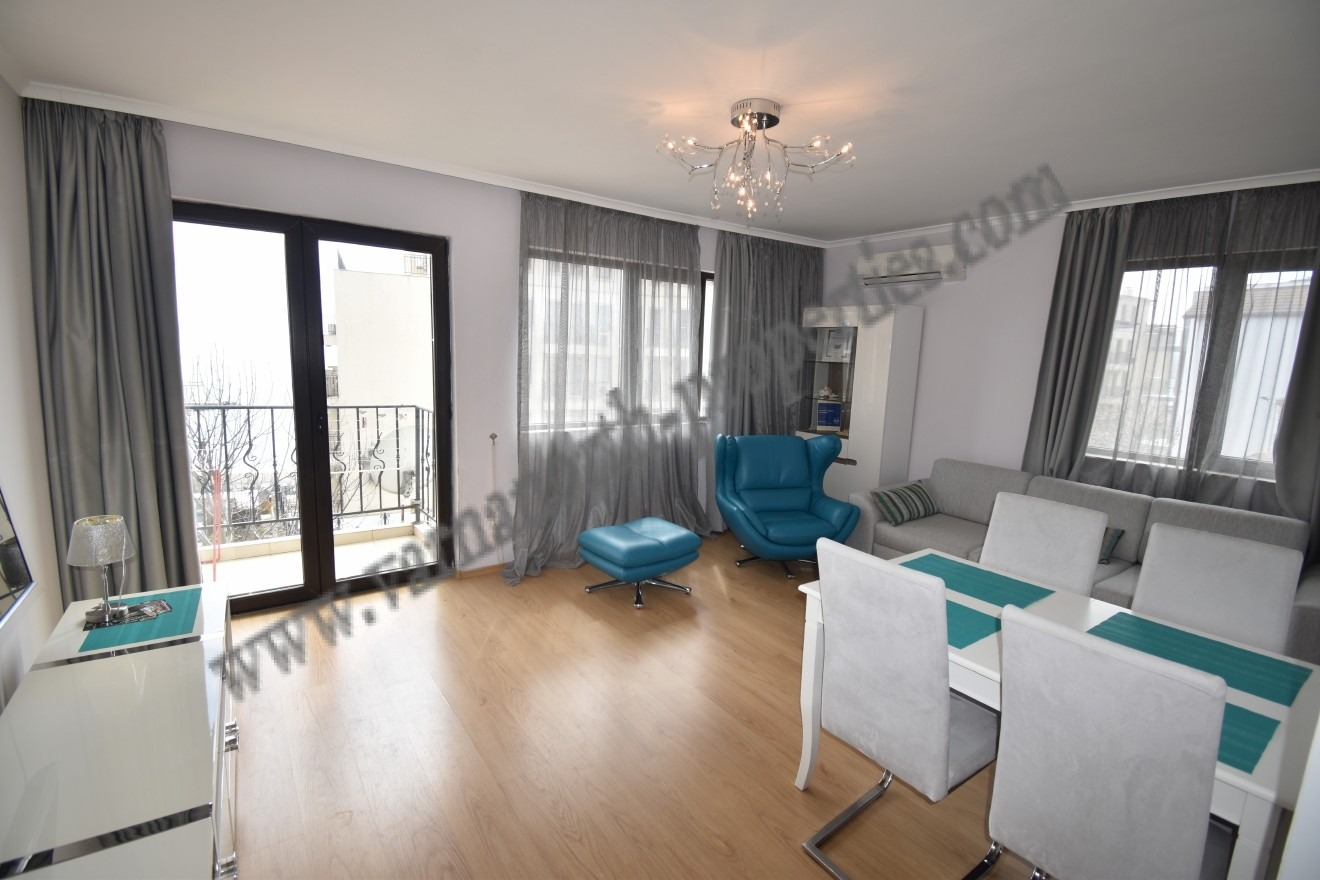 Продава 2-СТАЕН, гр. Балчик, област Добрич, снимка 2 - Апартаменти - 54292493