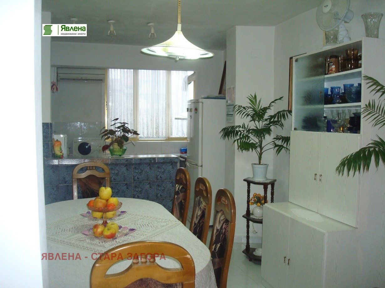 Продава МНОГОСТАЕН, гр. Стара Загора, Опълченски, снимка 2 - Апартаменти - 54423211