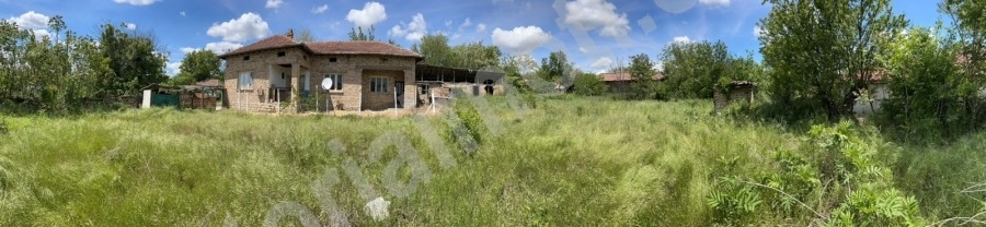 Продава КЪЩА, с. Страхилово, област Велико Търново, снимка 2 - Къщи - 54597185