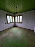 Продава КЪЩА, област Велико Търново, с. Ресен • 75000 € / 146687.25 лв. • 47647317 8