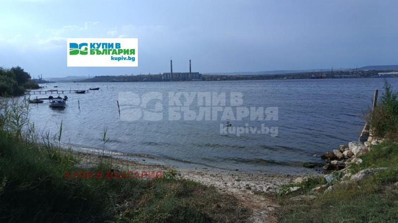 Продава ПАРЦЕЛ в град Варна, с. Константиново - 1000 кв.м / 38 000 € » 74 321.54 лв., КУПИ В БЪЛГАРИЯ