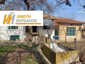Продажба на имоти в с. Иванча, област Велико Търново - изображение 1 