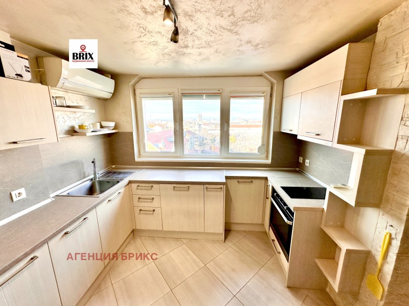 Продава  Ателие, таван град Русе , Широк център , 23 кв.м | 54278382