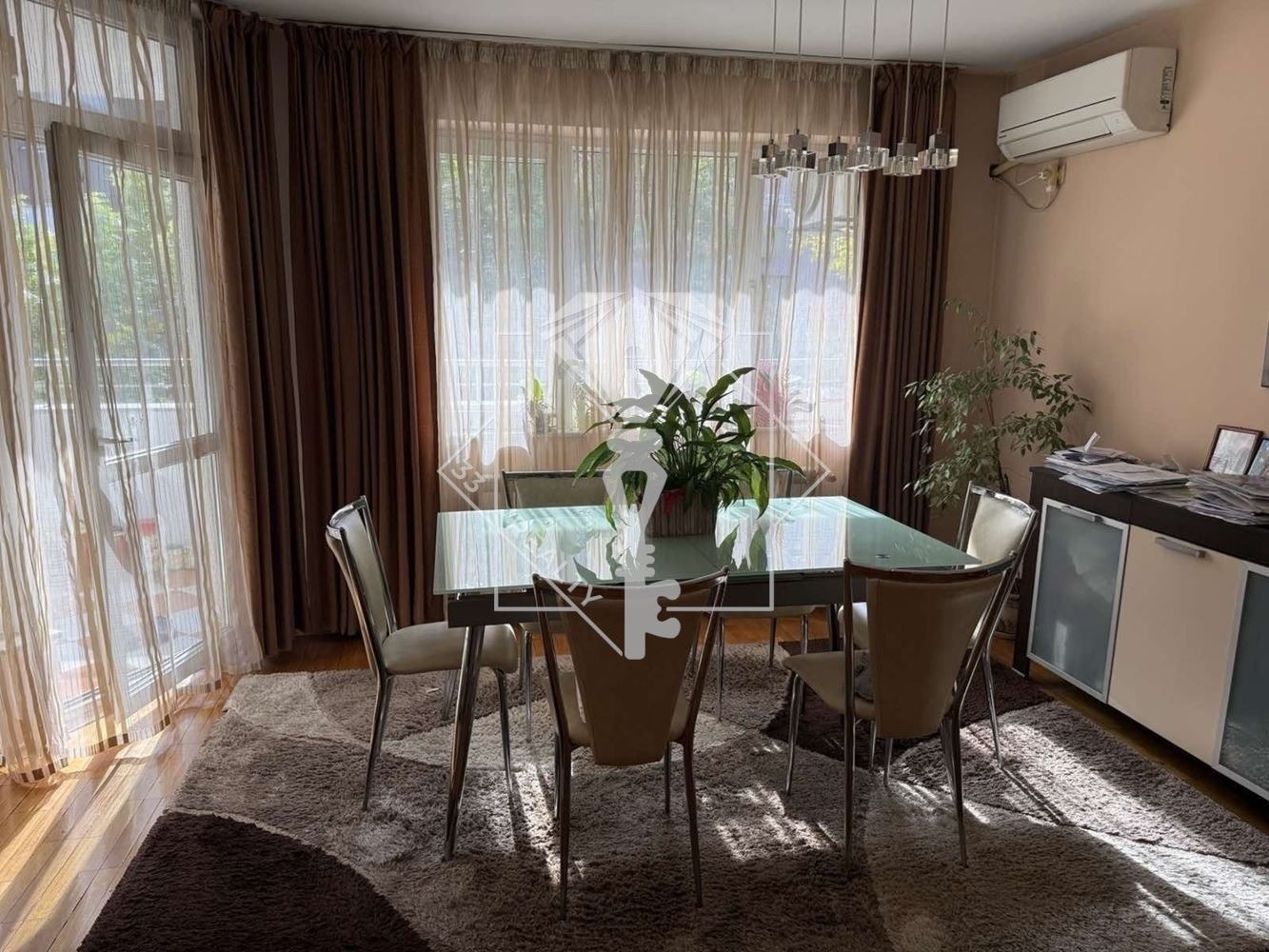 Продава 4-СТАЕН, гр. София, Център, снимка 2 - Апартаменти - 56660488