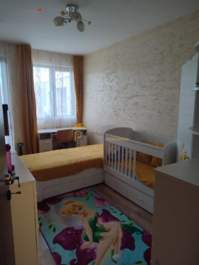 ������� 3-����� | Imot.bg � ����� ������ 8