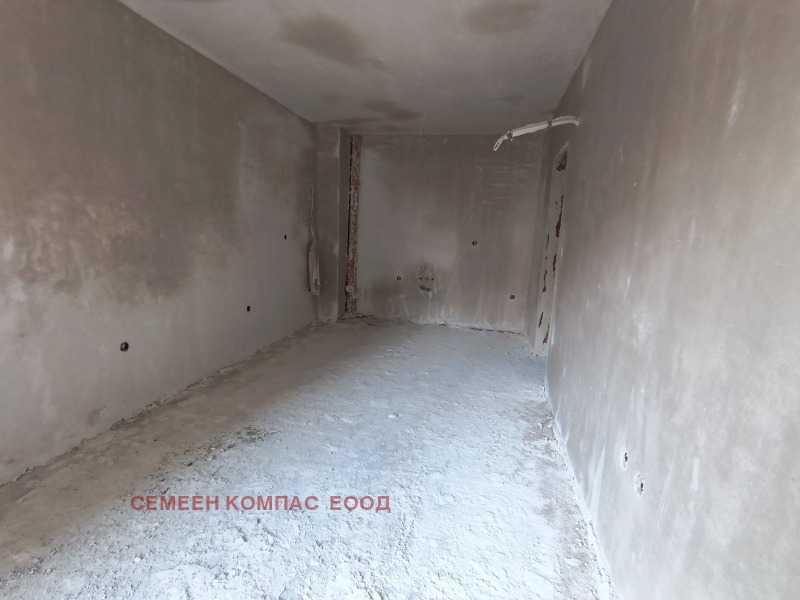 Продава  1-стаен град Пловдив , Южен , 40 кв.м | 38586980 - изображение [2]