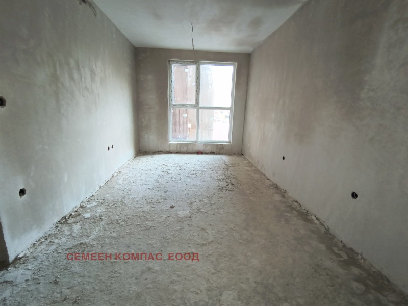 Продава 1-СТАЕН, гр. Пловдив, Южен, снимка 2 - Апартаменти - 52538053