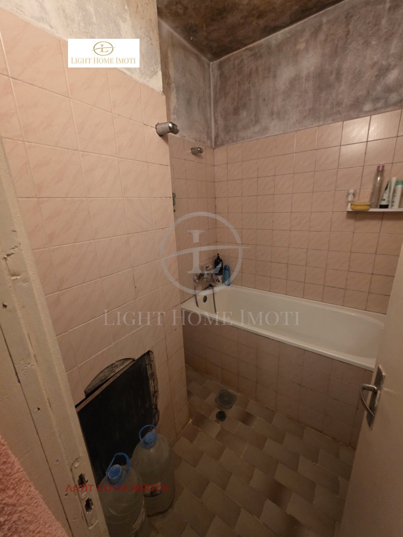 À venda  2 quartos Plovdiv , Trakiia , 86 m² | 55272856 - imagem [12]