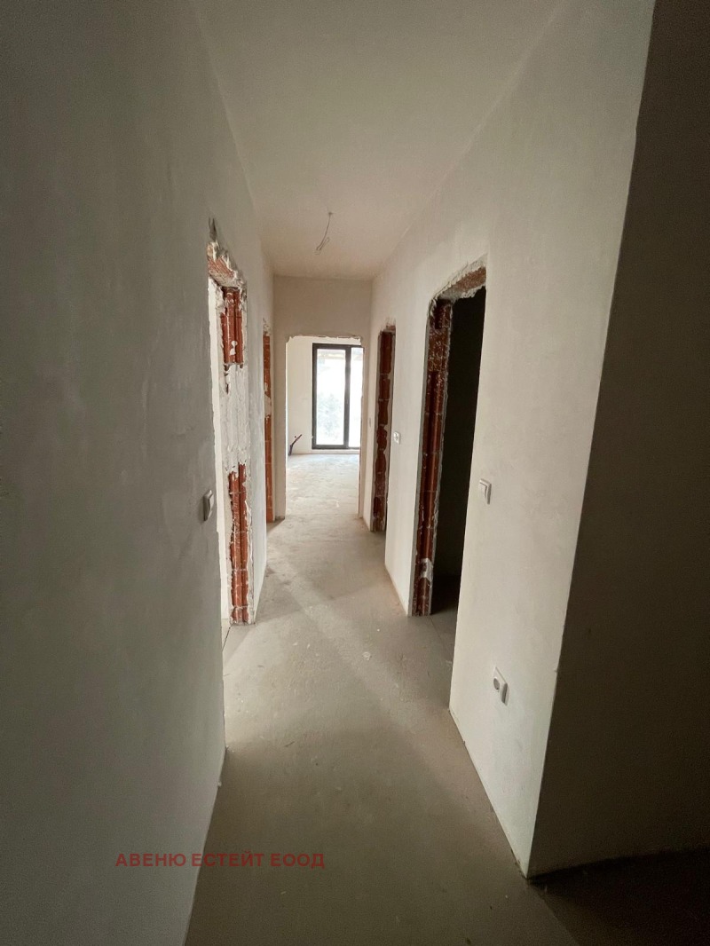 Продава 3-СТАЕН, гр. Варна, к.к. Св.Св. Константин и Елена, снимка 10 - Апартаменти - 52573872