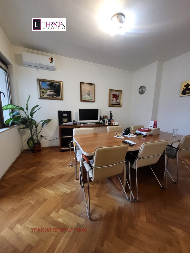 Продава 4-СТАЕН, гр. София, Център, снимка 3 - Апартаменти - 53230798