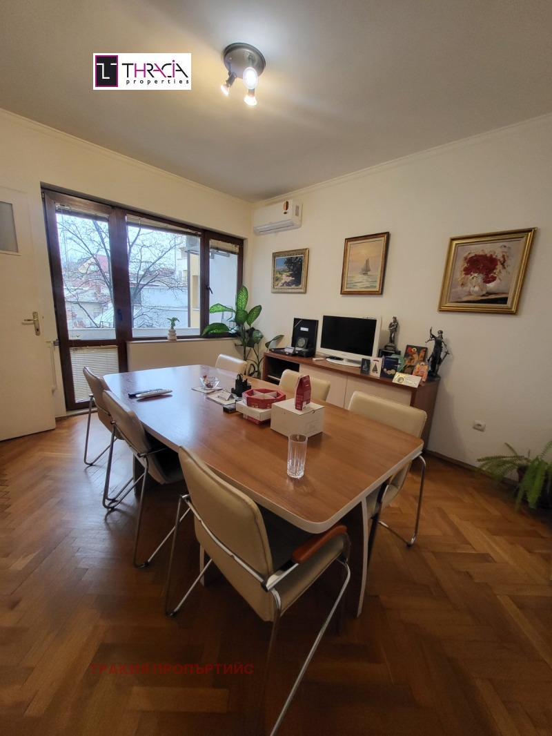 Продава 4-СТАЕН, гр. София, Център, снимка 2 - Апартаменти - 53230798