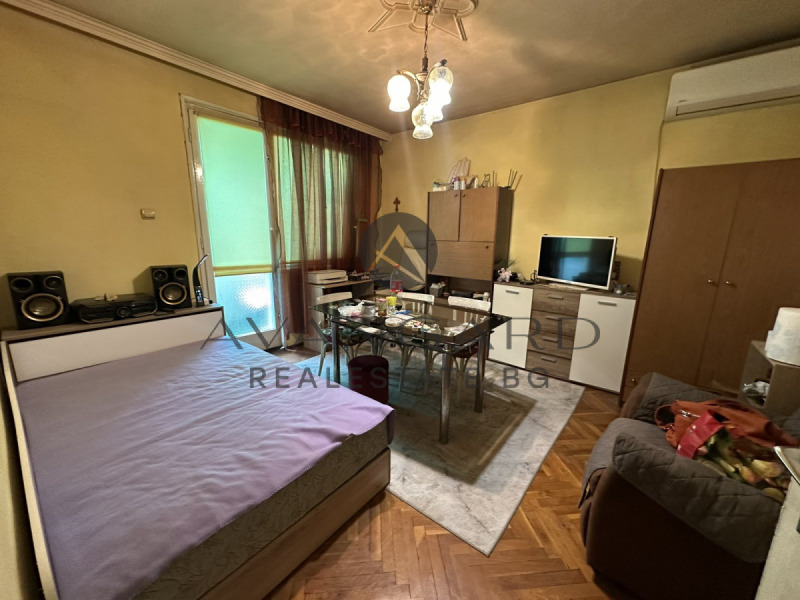 Продава  Етаж от къща, град Пловдив, Кършияка • 77 499 EUR • ID 87711923 — holmes.bg - [1] 