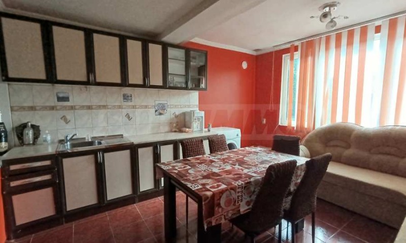 Продава КЪЩА, гр. Горна Оряховица, област Велико Търново, снимка 4 - Къщи - 52335166