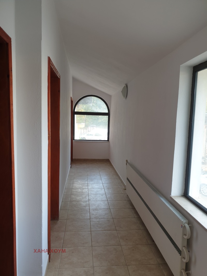 Продава ПРОМ. ПОМЕЩЕНИЕ, гр. Троян, област Ловеч, снимка 4 - Производствени сгради - 38215951