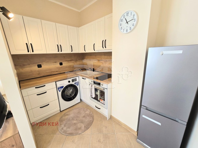 Продава 2-СТАЕН, 59 кв.м.117 999 €230 785.98 лв.град Варна, м-т Ален мак 19:52 на 22 Ноември 2025