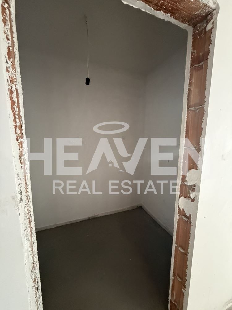 Продава МНОГОСТАЕН, гр. Пловдив, Остромила, снимка 13 - Апартаменти - 53072988