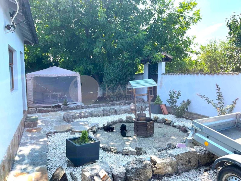 Till salu  Hus region Dobrich , Baltjik , 85 kvm | 64475965 - bild [13]