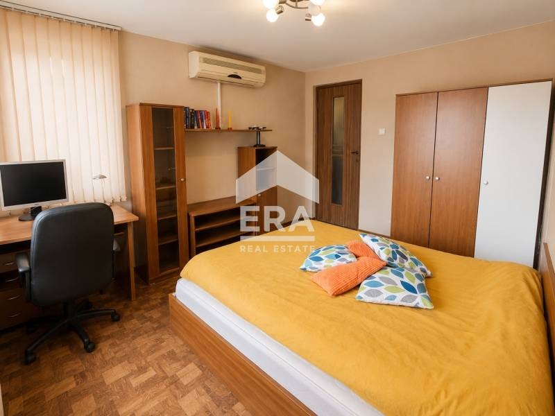 Продава КЪЩА, гр. Търговище, Вилна зона, снимка 9 - Къщи - 54630366