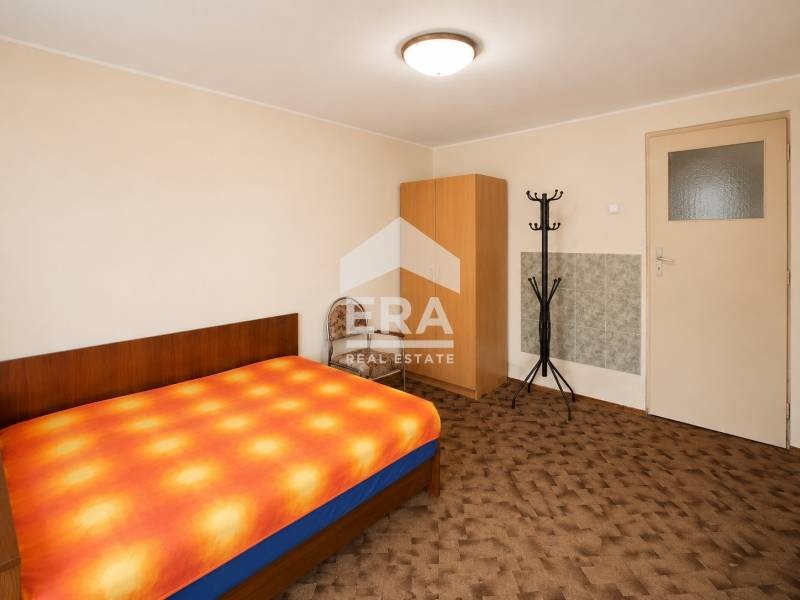 Продава КЪЩА, гр. Търговище, Вилна зона, снимка 12 - Къщи - 54630366