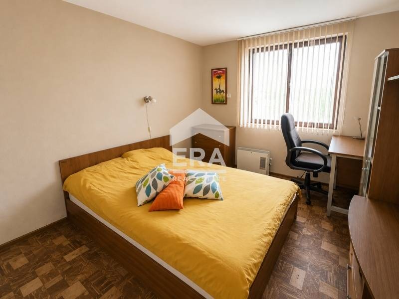 Продава КЪЩА, гр. Търговище, Вилна зона, снимка 8 - Къщи - 54630366