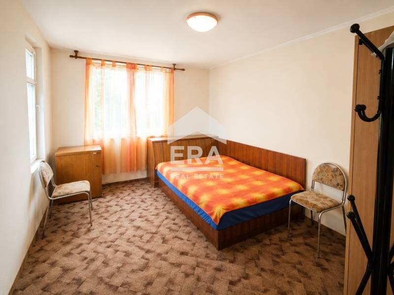 Продава КЪЩА, гр. Търговище, Вилна зона, снимка 13 - Къщи - 54630366