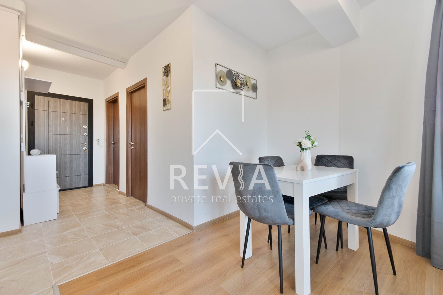 Продава 3-СТАЕН, гр. Бургас, Сарафово, снимка 3 - Апартаменти - 55262975