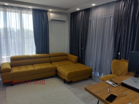 1 sypialnia Izgrew, Warna