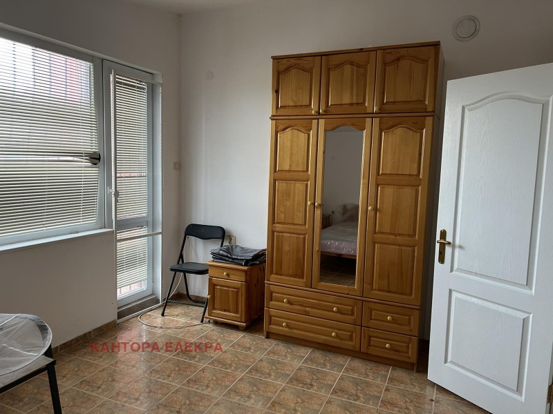 Продава  Къща област Варна , гр. Долни чифлик , 300 кв.м | 33345068 - изображение [13]
