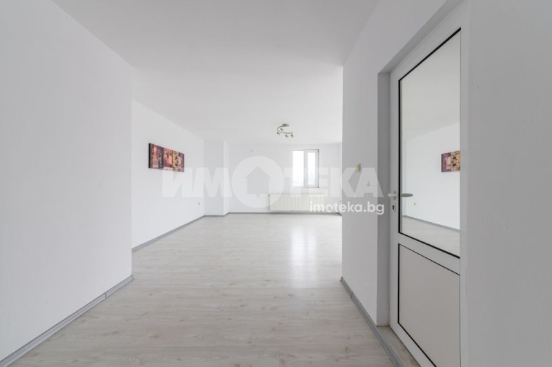 Продава КЪЩА, с. Здравец, област Варна, снимка 9 - Къщи - 53271026