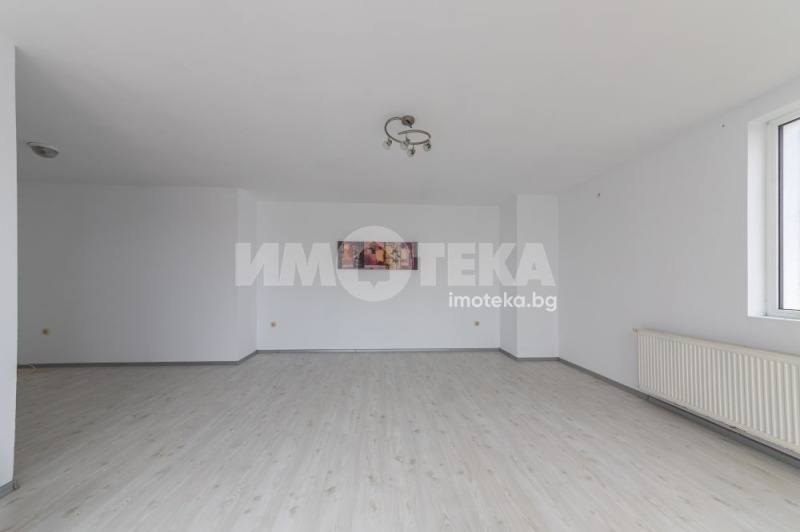 Продава КЪЩА, с. Здравец, област Варна, снимка 10 - Къщи - 53271026