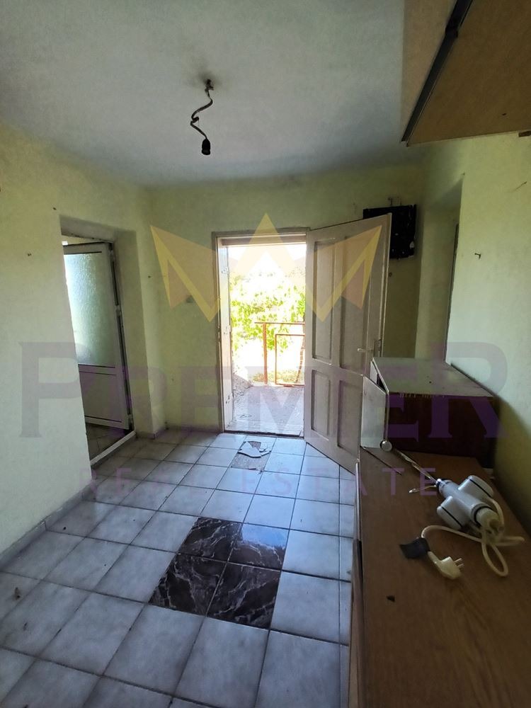 Продава КЪЩА, с. Стожер, област Добрич, снимка 9 - Къщи - 54105039