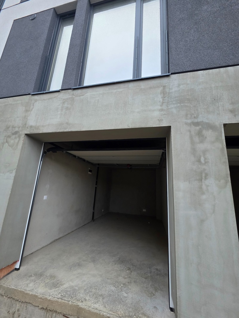 Продава ГАРАЖ, ПАРКОМЯСТО, гр. София, Малинова долина, снимка 2 - Гаражи и паркоместа - 52683680