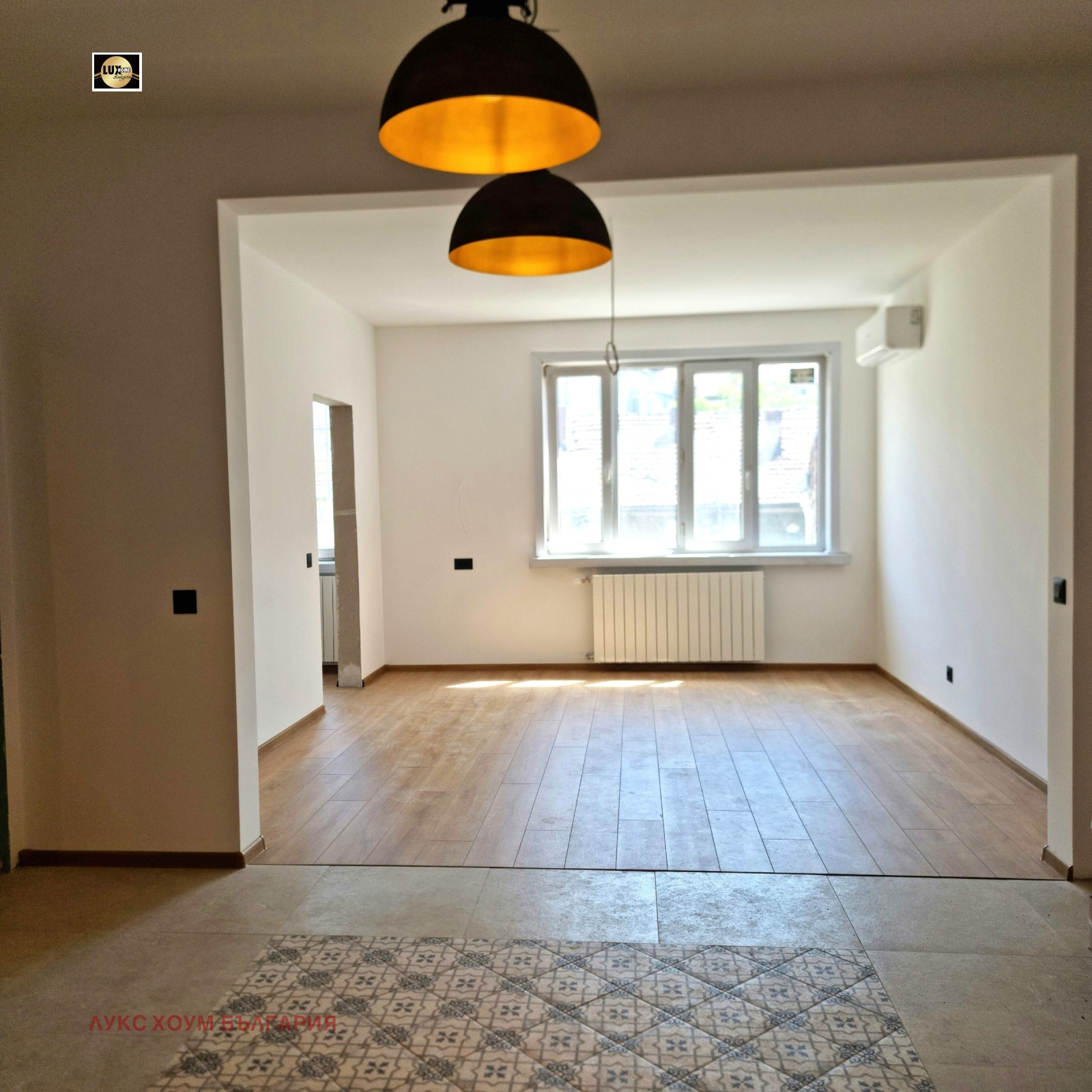 Продава МНОГОСТАЕН, гр. София, Център