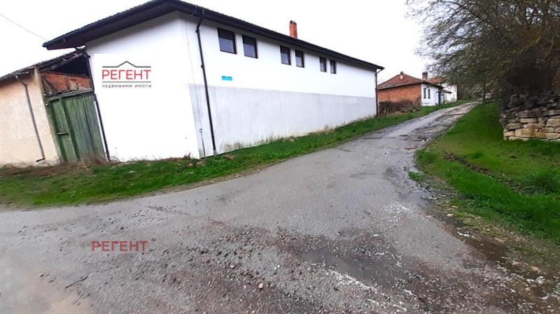 Продава КЪЩА в област Габрово, с. Малки Вършец - 242 кв.м / 60 000 € » 117 349.80 лв., РЕГЕНТ