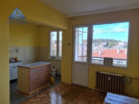 2 slaapkamers Sjirok tsentar, Pleven 1