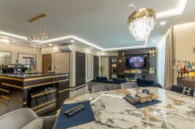 3+ chambres Grand Mol, Varna