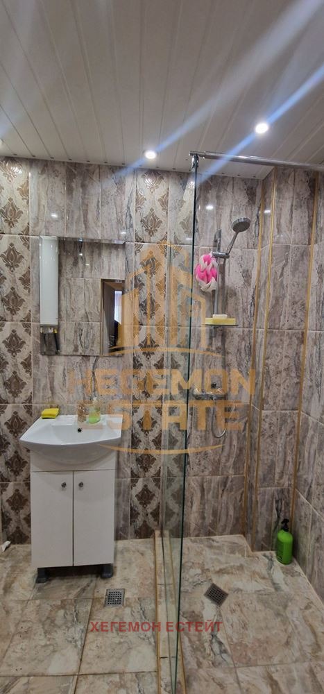 Te koop  2 slaapkamers Varna , Ljatno kino Trakija , 80 m² | 27030030 - afbeelding [4]