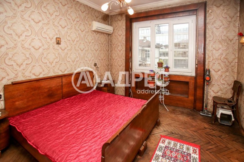 Продава  3-стаен град София , Център , 86 кв.м | 63704132 - изображение [5]