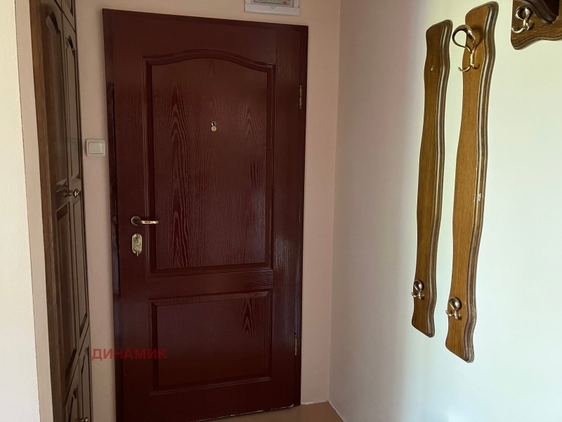 De vânzare  2 dormitoare Razgrad , Țentâr , 115 mp | 15978663 - imagine [7]