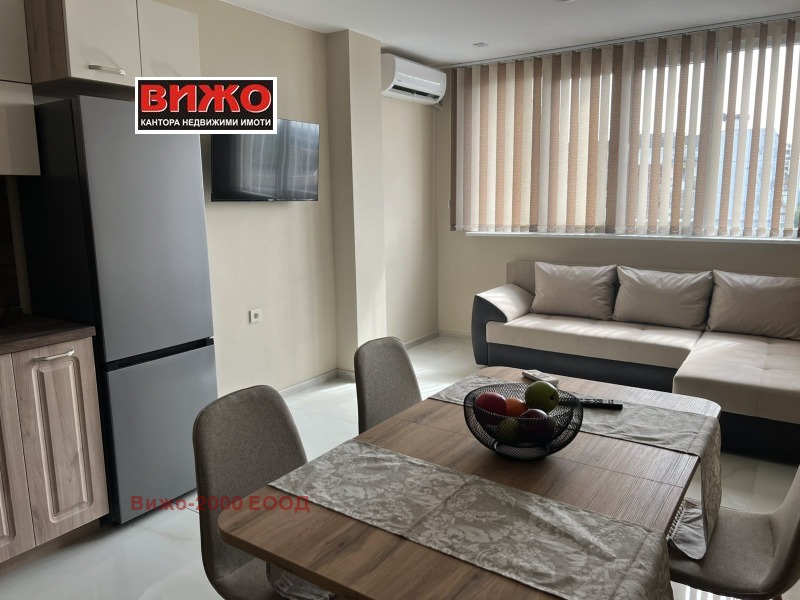 Eladó  2 hálószobás Ruse , Sirok centar , 74 négyzetméter | 91910086 - kép [2]