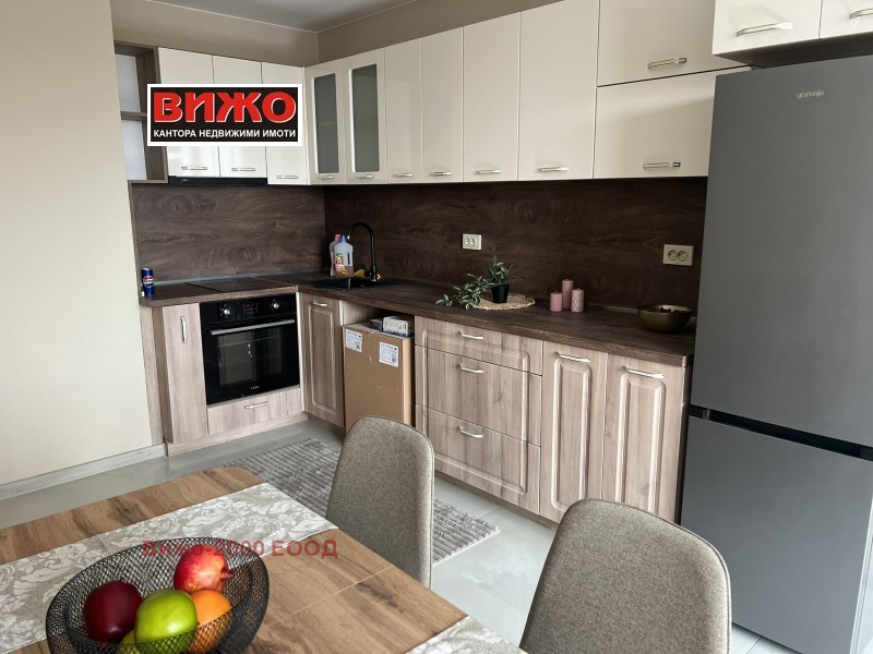 Eladó  2 hálószobás Ruse , Sirok centar , 74 négyzetméter | 91910086
