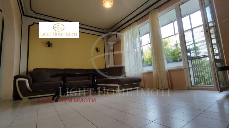 Zu verkaufen  2 Schlafzimmer Plowdiw , Kjutschuk Parisch , 94 qm | 64046795 - Bild [2]