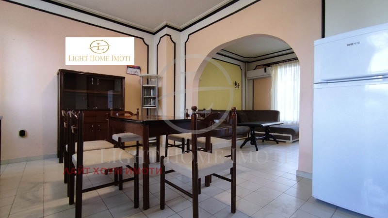 Zu verkaufen  2 Schlafzimmer Plowdiw , Kjutschuk Parisch , 94 qm | 64046795