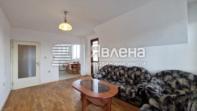 Продава 3-СТАЕН, гр. София, Горубляне, снимка 3 - Апартаменти - 53116795